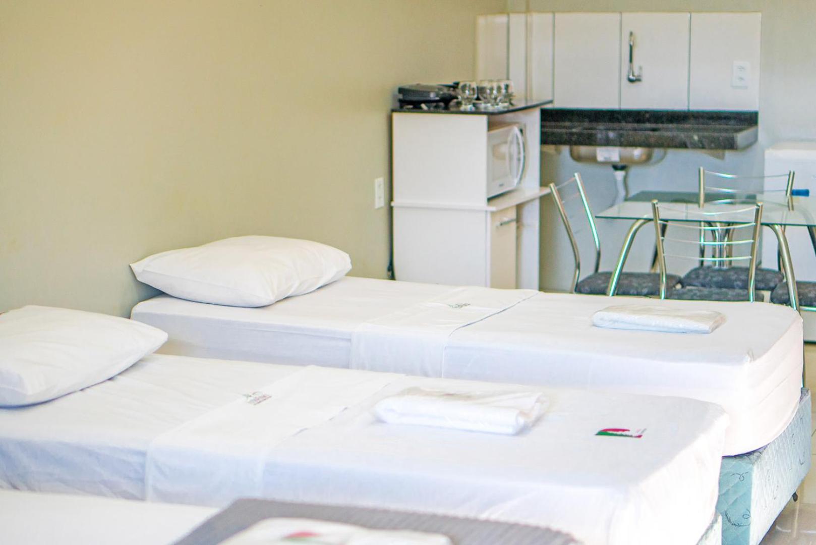 Pinheiro Flat Hotel Ibiapina エクステリア 写真